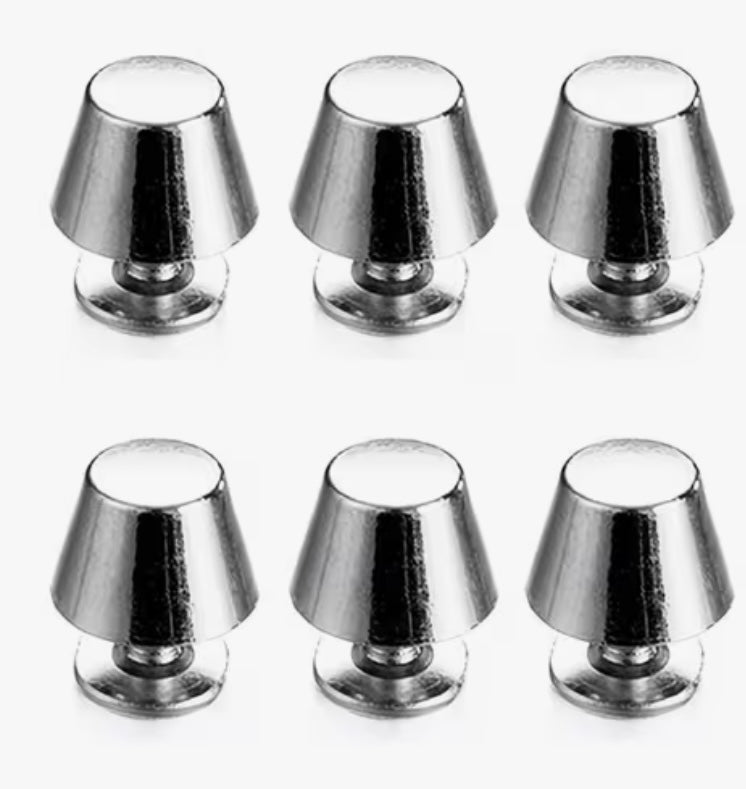 Set da 4 piedini per borse